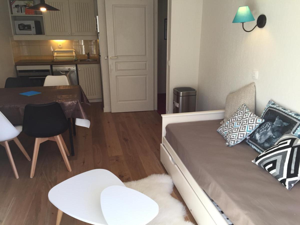 Agréable T2 idéalement situé au coeur de SaintLary Exterior foto
